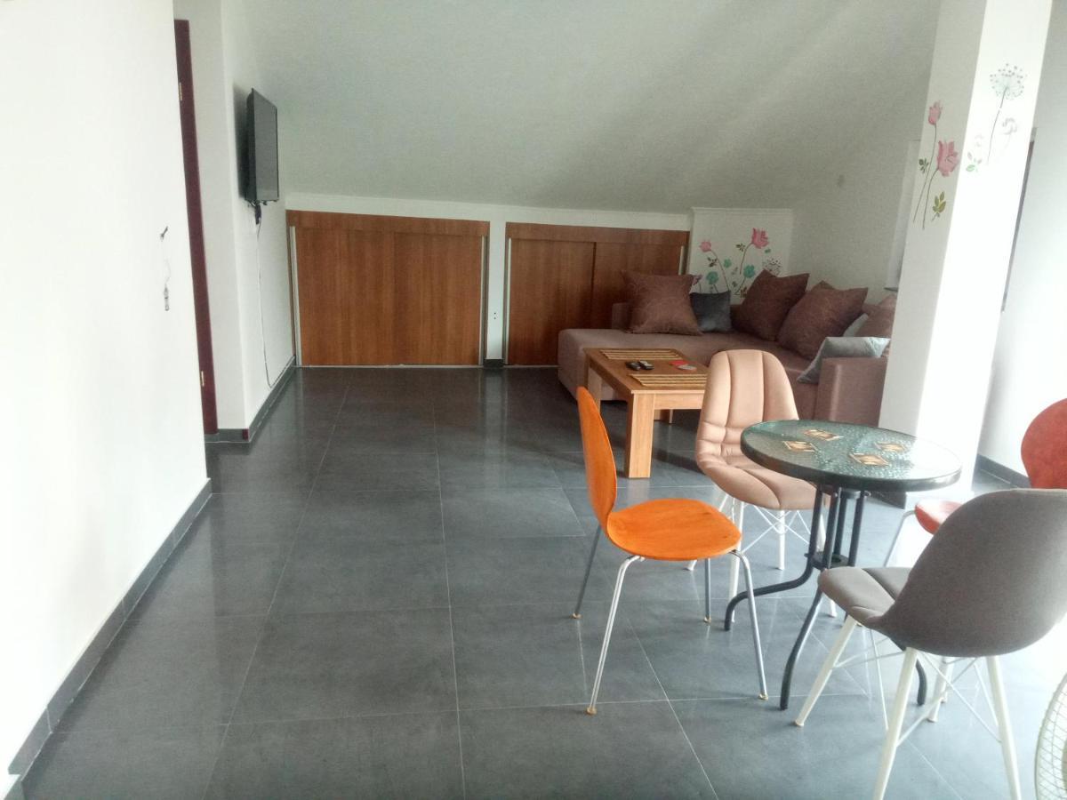 Yard House Trpejca Hotel Ohrid Buitenkant foto
